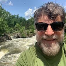 What are the top websites or social media pages for buying and selling used  bikes in Massachusetts?