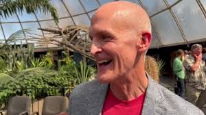 New tourism grant focus of Noem's Travel and Tourism Week celebration