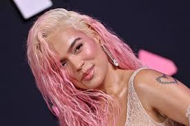 La historia de Ali Stone, la colombiana nominada a los Latin Grammy, que  trabaja con grandes como Katy Perry