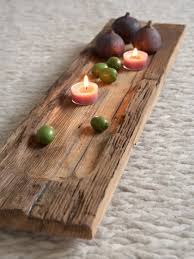 Fabulous Long Rustic Reclaimed Wooden Tray Perfect For Creating An Autumnal Winter Woodland Display With Our Peb Wood Slice Decor Wooden Tray Wooden Platters