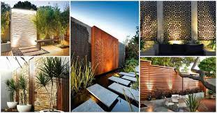 Shop our best selection of outdoor wall art to reflect your style and inspire your outdoor space. 10 Top And Beautiful Decorative Outside Wall Ideas Breakpr Buitenmuren Buiten Wanddecoraties Buiten Trappen