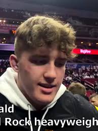 Layne McDonald's big pin helped Waverly-Shell Rock to the Class 3A state  duals title