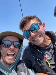 Has anyone ever cheesed harder?? These two Selfie Sunday smiles belong to  the crew of USCGA COOL BREEZE. 😄 🤳 Tag them if you know who they are!