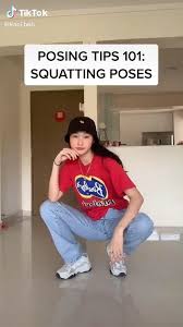 Pin By Analia Sosa On Photography Poses Video In 2020 Photography Poses Fashion Poses Fashion Photography Poses