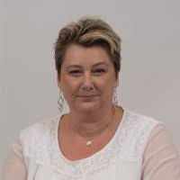 Tracy Kruk's Instagram, Twitter & Facebook