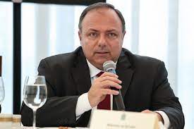 Eduardo pazzuello foi oficializado como ministro da saúde do brasil. Pazuello Pazuello Nega Estar Doente E Diz Que Nao Pediu Para Sair Do Governo Veja