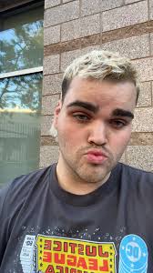 Introduction to Adam, a Disney College Program participant from Arizona