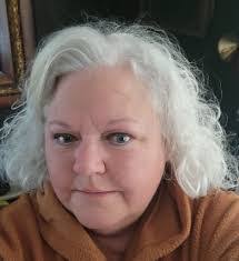 Kristi Parr's Instagram, Twitter & Facebook