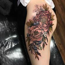 By Makkala Rose Tattoo Tattoosideas Tattooart Tatowierung Tatowierungskunst Tattoidee Tatouage Tatu Floral Thigh Tattoos Large Tattoos Body Art Tattoos