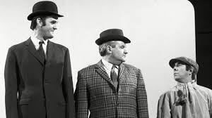 Ronnie corbett, a diminutive british comedian with an outsized personality, died thursday at the age of 85. Ronnie Corbett Dies 7 Funniest Sketches British Gq British Gq