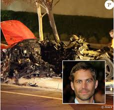 Depuis le décès de paul walker, survenu le 30 novembre dernier à la suite d'un accident de voiture à los angeles, les hypothèses sur les causes de la avant de décéder subitement, paul walker n'avait pas fini de tourner l'ensemble de ses scènes dans le dernier volet de la saga « fast and furious » en. Paul Walker Porsche Attaque Sa Mort N Est A Imputer Qu A Roger Rodas Purepeople