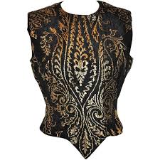 Black And Gold Top Womens Pre Owned Carolina Herrera Black With Gold Lame Embroidered Evening 775 Liked On Polyvore Feat Black And Gold Shirt Black Evening Tops Black Corset Top