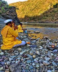 Following us on our various social media platforms: Taj Rishikesh Resort Spa On Twitter Love For Mudit The Bearded Travler Is Finding Stories To Travel To Repost The Bearded Travler Ganga Aarti Rishikesh Via Instagram Tajrishikesh Loveall Simplygangetic Blessedandbeautiful