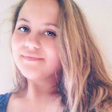 Audrey Davidson (@AudreyD73656297)