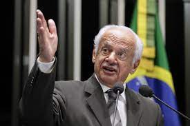 A law major from the pontifical catholic university of rio grande do sul with a postgraduate degree in political economy , and also a specialist in criminal law , simon was a professor at the. Pedro Simon Alchetron The Free Social Encyclopedia
