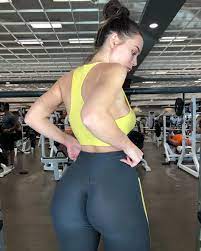 Lana rhodes gym