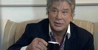 Mickey Rourke calls Top Gun's Tom Cruise 'irrelevant'