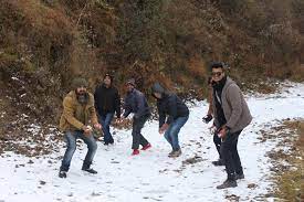Hotel sun n snow mussoorie. Mussoorie Experiences First Snowfall Of The Season Garhwal Post