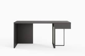 Discover our elegant office furniture and banish the monotony of the daily routine from your workroom. Desk Designer Desks And Chairs Novamobili