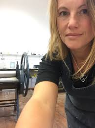 Delighted to meet Fiona today, the founder of this fantastic page! I hope  you enjoy your print!😊