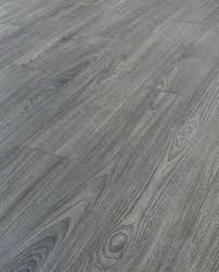 Wickes Co Uk Flooring Oak Laminate Flooring Oak Laminate