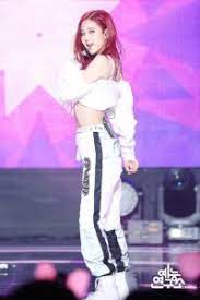 4 K Pop Idol Yang Memiliki Body Goals Inspirasi Shopee