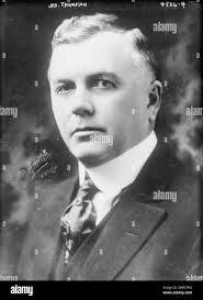 Jas Thompson's Instagram, Twitter & Facebook