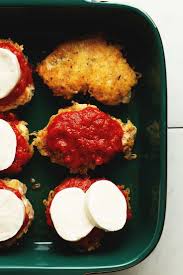 Keto Chicken Parmesan Is A Quick Easy And Delicious Recipe To Make For Dinner Keto Recipes Dinner Keto Recipes Easy Keto Diet Recipes