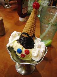 Clown Sundae For Me Friendly S Friendly S Ice Cream Food