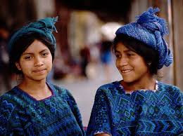 Guatemala Les Volcans Mayas 5 Les Ethnies Mayas Earth Of Fire Maya Vetement Traditionnel Chichicastenango