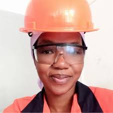 Zimbabwean Banker Migrates To UK, Fails To Get A Banking Job, Works As A  Security Guard