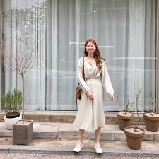 Lihat ide lainnya tentang korea, wanita, mode wanita. Mau Ikutan Dandan Ala Musim Semi Style Ala Cewek Korea Ini Bisa Diadopsi Yukepo Com