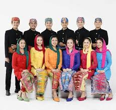Check spelling or type a new query. Pakaian Adat Jakarta 6 Busana Tradisional Khas Suku Betawi Di Jakarta