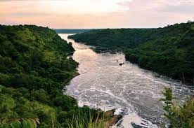In some cases a river flows into the ground and becomes dry at the end of its course. 6 Longest Rivers In Africa Www Afrikalovers Com
