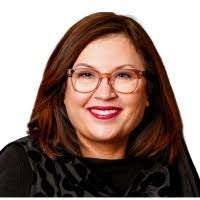 Ruth Mckim's Instagram, Twitter & Facebook