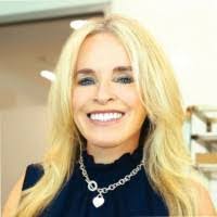 Kerry Robinson's Instagram, Twitter & Facebook