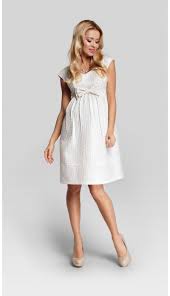 Osez de l'originalité pour votre mariage civil grâce à la belle collection des robes. Vetements De Grossesse Pour Les Occasions Speciales Robes De Mariee Pour Femme Enceinte