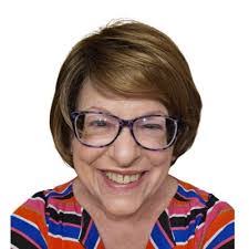 Margaret Dombrowski's Instagram, Twitter & Facebook