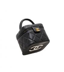 Maybe you would like to learn more about one of these? Chanel Lambskin Quilted Mini Vanity Black Vintage Paris