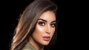 أثارت الفنانة المصرية ياسمين صبري الكثير من الجدل بهد ظهورها بالعباءة والحجاب، عبر حسابها فن ومشاهير /أخبار المشاهير. Ø§Ù„Ù…ÙˆÙ‚Ø¹ Ø§Ù„Ø±Ø³Ù…ÙŠ Ù„Ù‚Ù†Ø§Ø© Ø§Ù„Ø¬Ø¯ÙŠØ¯