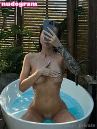 Adeeva  Karina Adaeva  Karishamr  karishamr_private Nahé uniklé OnlyFans  foto 44 - Nudogram v2.1