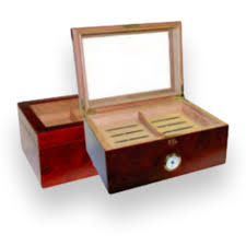 Milano dice addio a supreme ? Humidor Supreme 100 Cigars Milano Glasstop Humidor Black