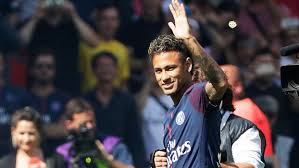 Неймар | псж | neymar запись закреплена. Musica Especial E Bandeirao Neymar E Apresentado A Torcida Do Psg Com Muita Festa E Estadio Lotado Psg Neymar Paris Saint Germain