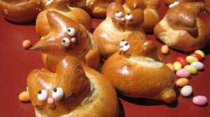 Für dieses rezept kannst du frische oder tiefgekühlte früchte verwenden. Schnell Gemacht Osterhasen Aus Hefeteig Webbaecker Net