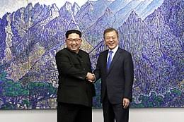 North koreans 'heartbroken' over kim jong un's drastic weight loss kim, known for heavy drinking and smoking, comes from a family with a history of heart problems. Kim Jong Un Wikipedia