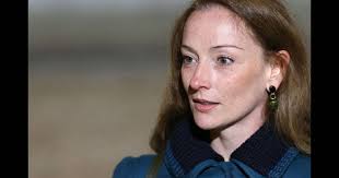 Florence cassez, elle a une petite fille, florence cassez, elle travaille, florence cassez, c'est une personne épanouie. Florence Cassez Raconte L Enfer De La Prison Et Repond Aux Critiques Purepeople