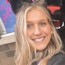 William House and Megan McRae's Wedding Website