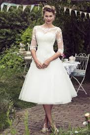 Discount Vintage 50 S Style Short Lace Wedding Dresses Half Sleeves Tulle Lace Applique Tea Length Br Wedding Dresses 50s Wedding Dress Organza Wedding Dresses