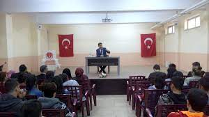 1,089 likes · 1 talking about this. Kilis 7 Aralik Universitesi K7au Ø¹Ù„Ù‰ ØªÙˆÙŠØªØ± Rektor Karacoskun Sehit Hasan Ozuberk Anadolu Lisesi Nde Ogrencilerle Bir Araya Geldi Haber Linki Https T Co Jfuzigb2jz Https T Co H7rb79dxvg