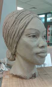 Plus que deux places pour ce stage argile avec modèle vivant. En Bretagne,  à St-Jacut-de-la-Mer. Contact Séverine au 0602308955